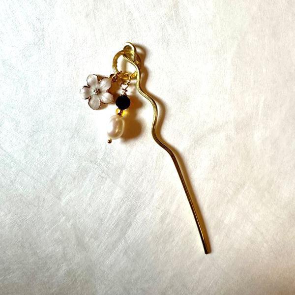 (Kis Designs) Shawl Pins