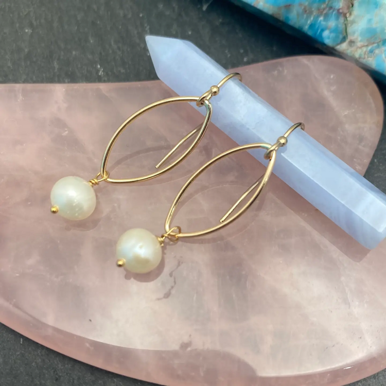 Elizabeth Jewelry| Earrings