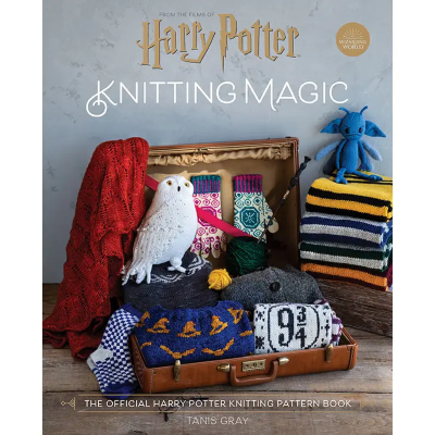 Harry Potter Knitting Magic|by Tanis Gray|28 Knitting Patterns