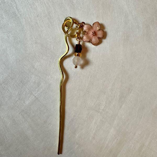 (Kis Designs) Shawl Pins