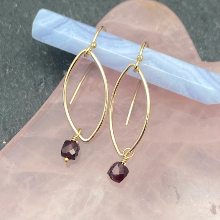 Elizabeth Jewelry| Earrings