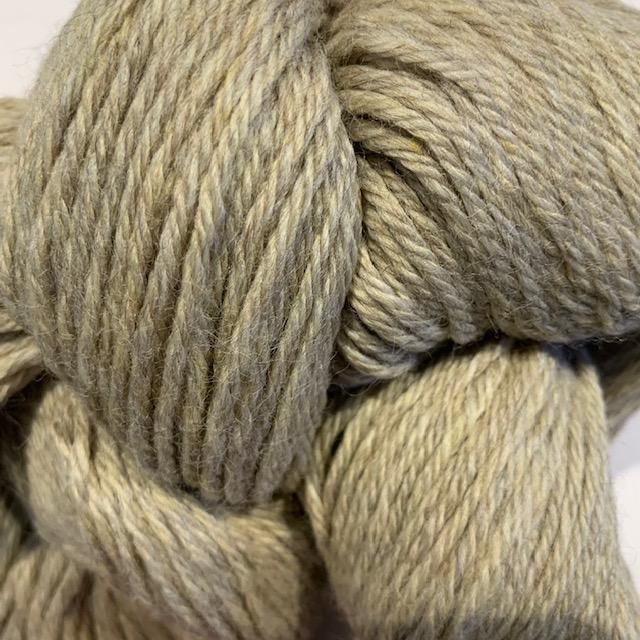 Cascade Yarns| 220 Solids & Heathers Yarn | Worsted Weight | Wool