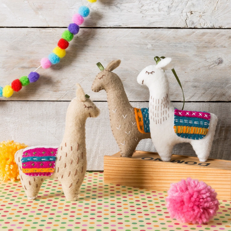 Corinne Lapierre| Wool Mix Felt Craft Kits| Embroidery Kits| Faire