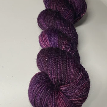 DragonFly Fibers |Downton Abbey Yarn| Sock / Fingering