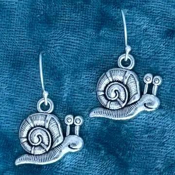 Elizabeth Jewelry| Earrings | Made in Oregon