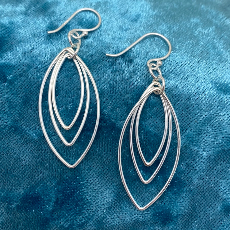 Elizabeth Jewelry| Earrings