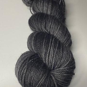 DragonFly Fibers |Downton Abbey Yarn| Sock / Fingering