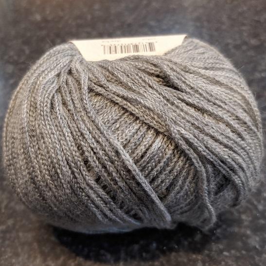 Juniper Moon Celestina Yarn|Cashmere and Merino