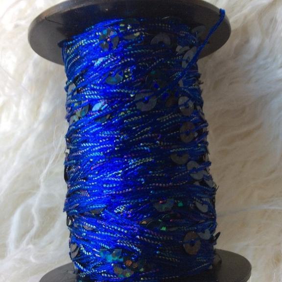 (Lucci Yarns) Sequins
