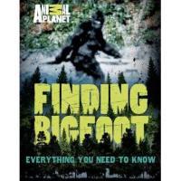 (Paradise Cay) Finding Bigfoot: Everything You Need to Know (Martha Brockenbrough)